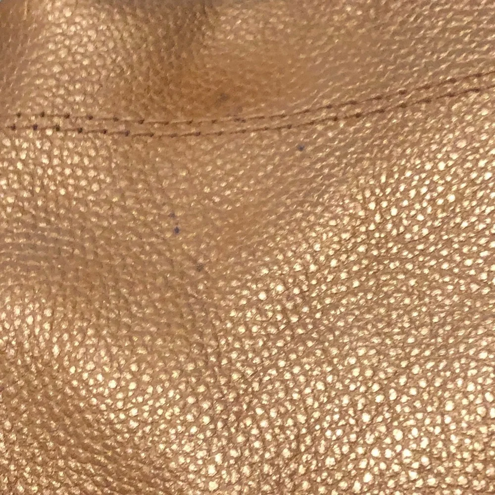 Coach purse - Picture 3 of 9